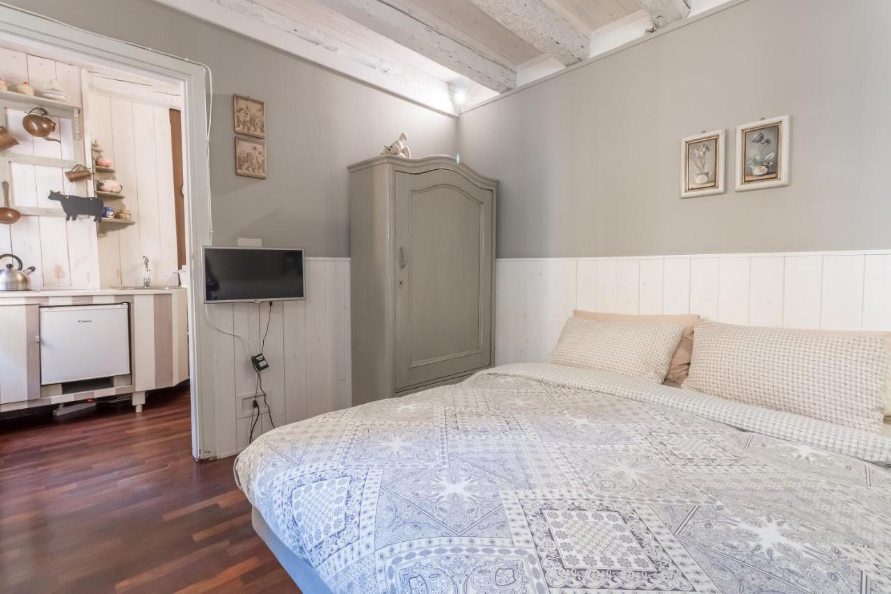 Apartamento Ca Falier Piccolo - Little Sweet Studio In 10-12 Minutes From Bus&Train Station Venecia Exterior foto
