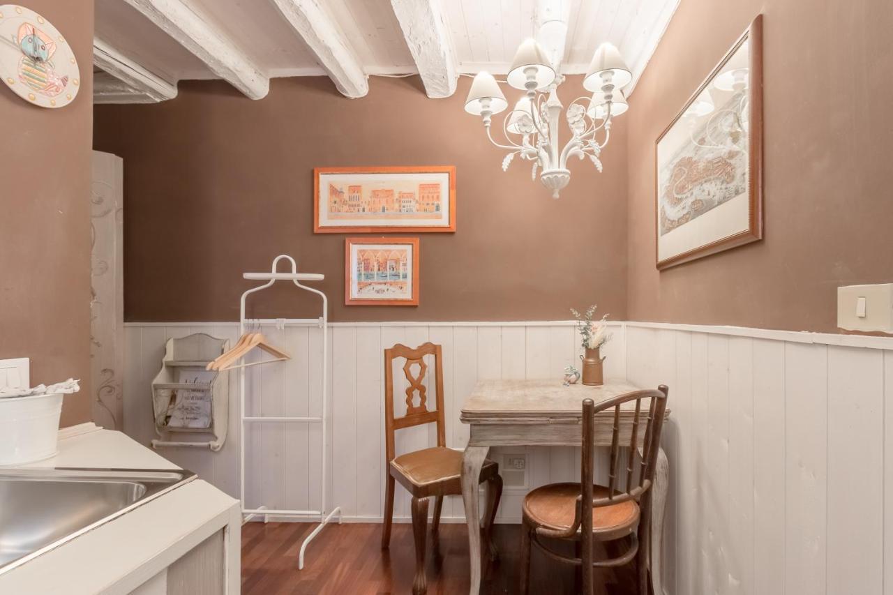 Apartamento Ca Falier Piccolo - Little Sweet Studio In 10-12 Minutes From Bus&Train Station Venecia Exterior foto